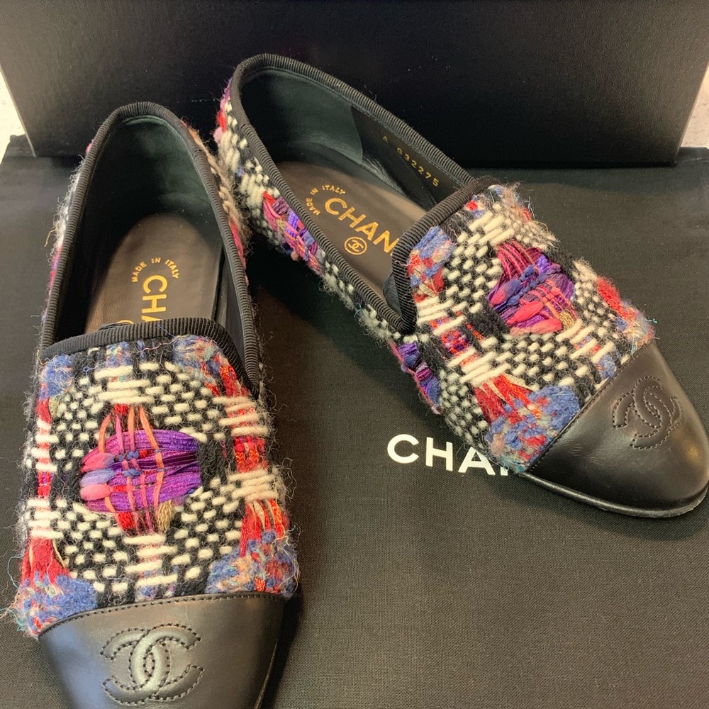 Chanel Tweed Mocassin Loafers - Picture 2 of 8